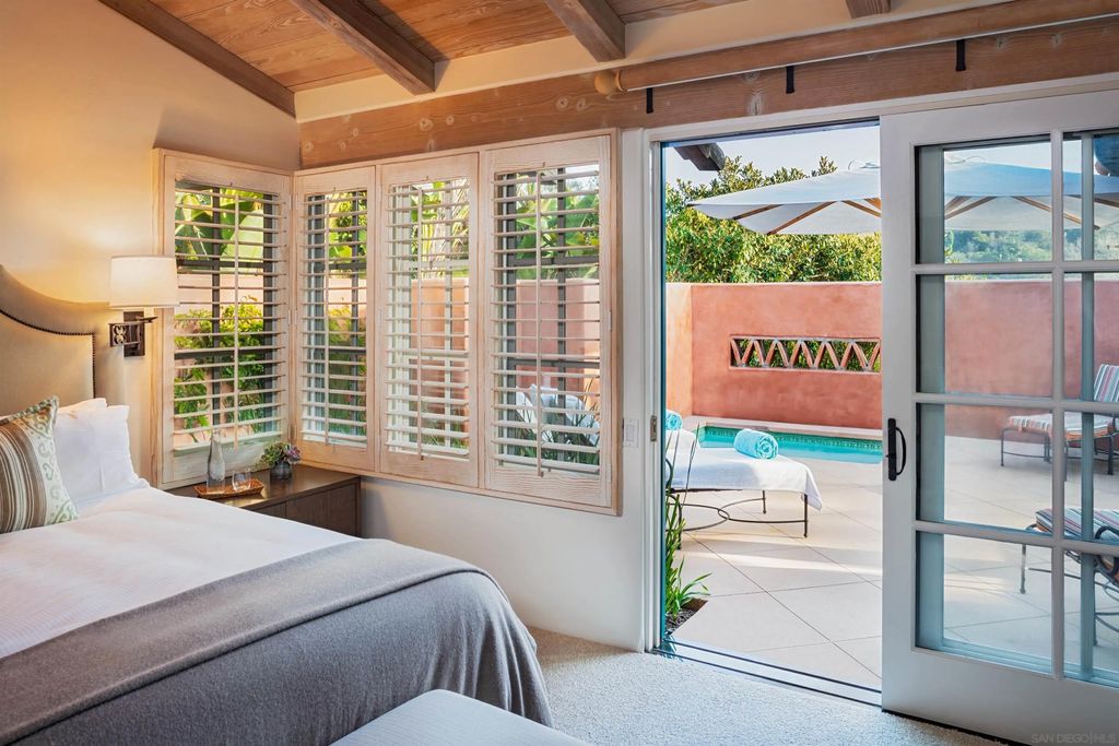 Photo of 6122 Calle Valencia #2B-2, Rancho Santa Fe, CA 92067 (MLS # 250036587)