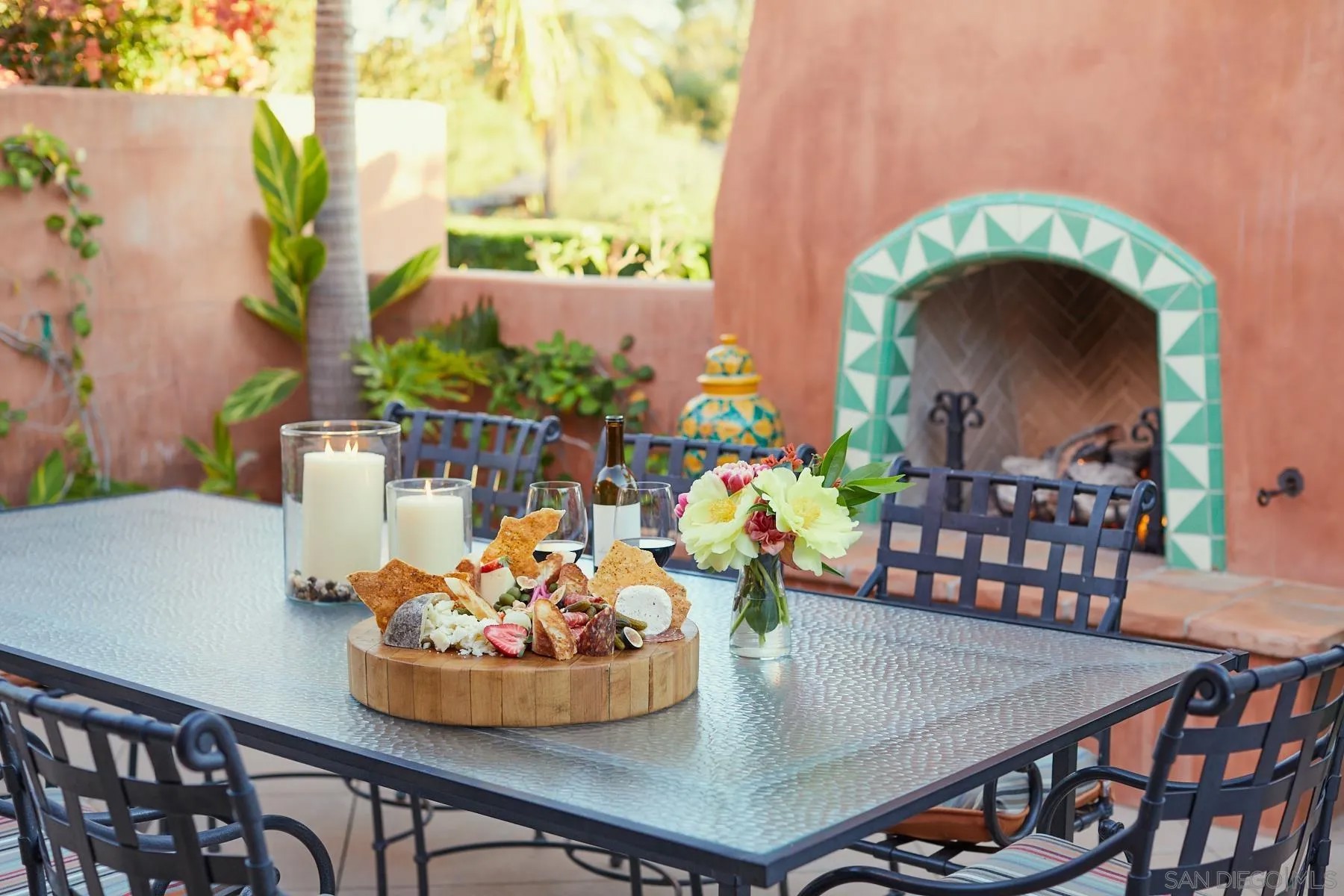 6122 Calle Valencia 2B-2