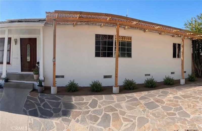 12821 Osborne