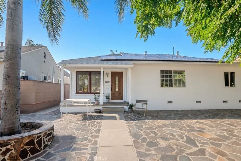 12821 Osborne