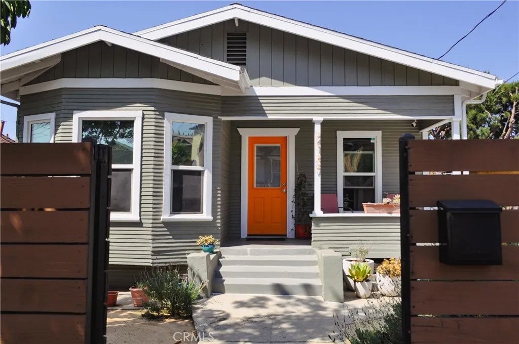 2137 Judson