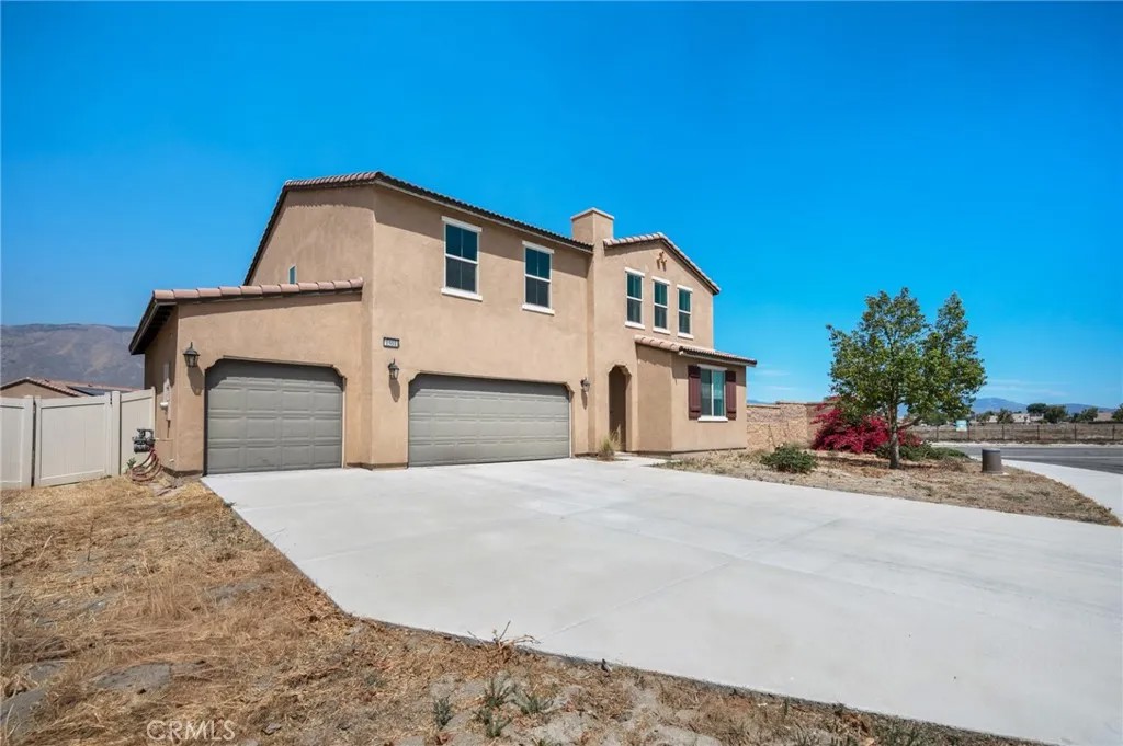 1501 Noblewood