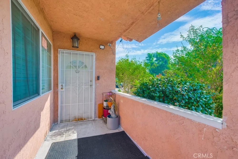 2663 Loosmore Street