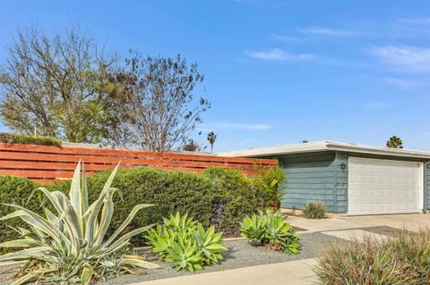 Photo of 3228 Mobley Street, San Diego, CA 92123 (MLS # 2600187)