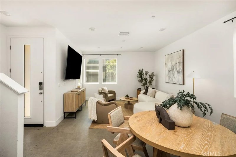24557 Sonieta Court