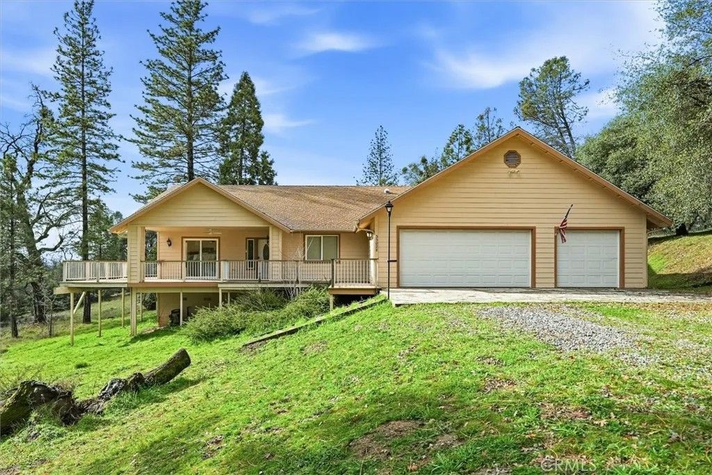 Photo of 55028 Los Pinos Lane, Wishon, CA 93669 (MLS # FR25282303)