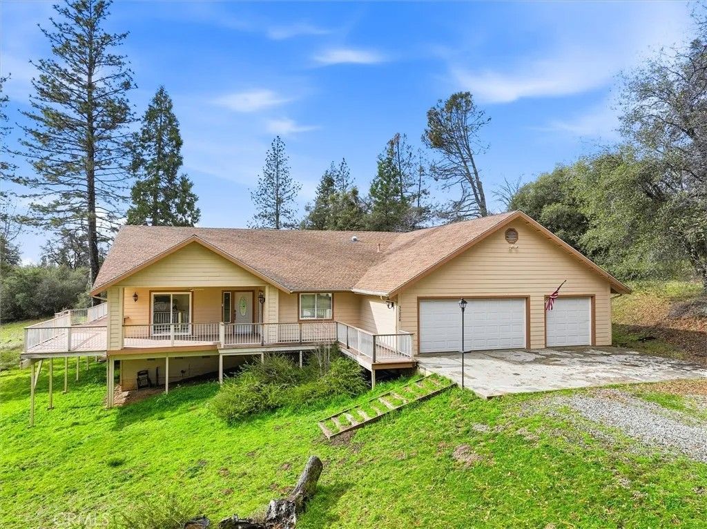 Photo of 55028 Los Pinos Lane, Wishon, CA 93669 (MLS # FR25282303)