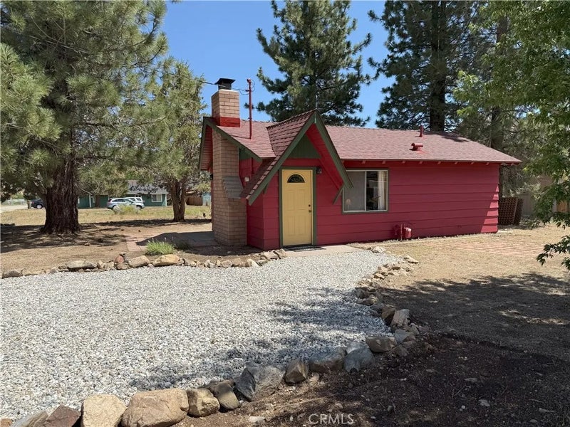 936 Pinon Lane