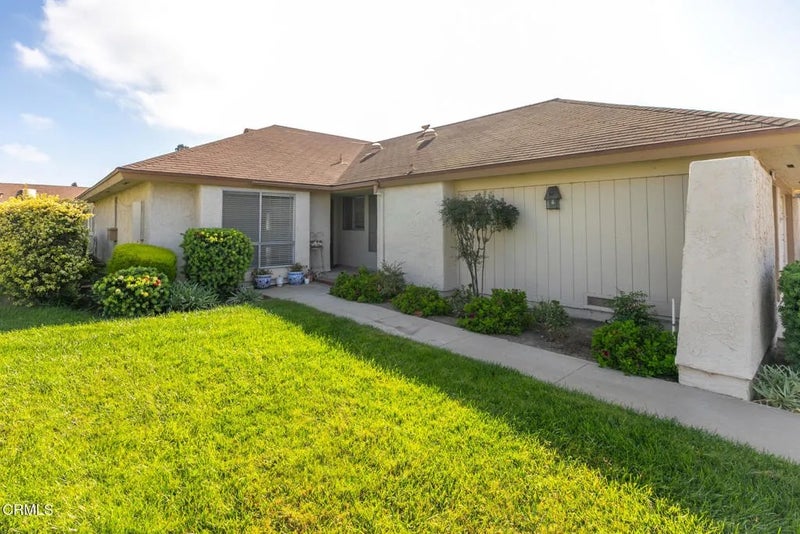 6308 Village 6