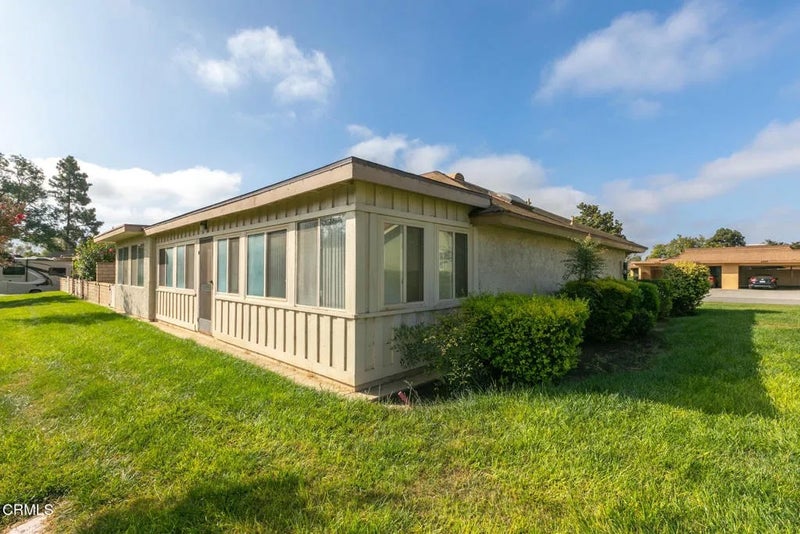 6308 Village 6