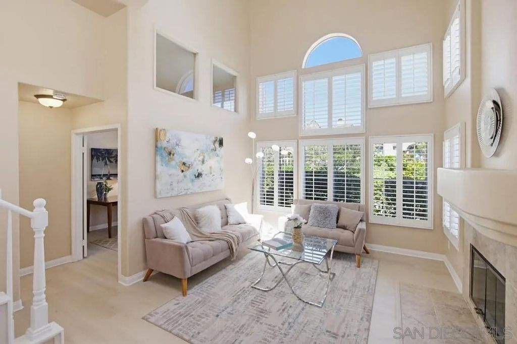 Photo of 12922 Carmel Creek Rd #32, San Diego, CA 92130 (MLS # 260008973)