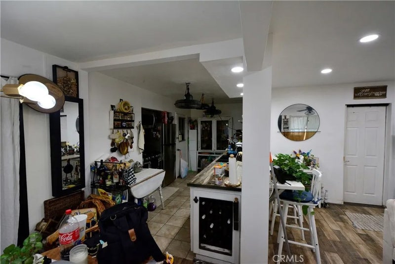 1214 S Sultana