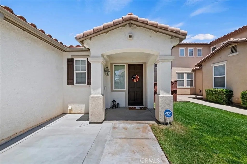 37022 Meadow Brook Way