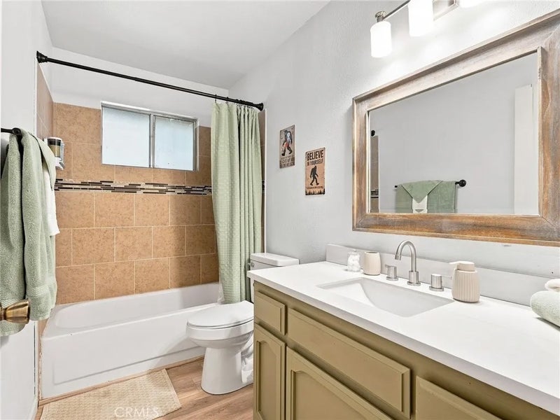 44754 Mountain Meadows