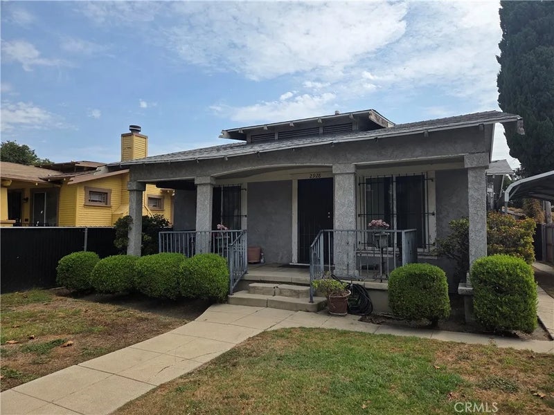 2928 Virginia