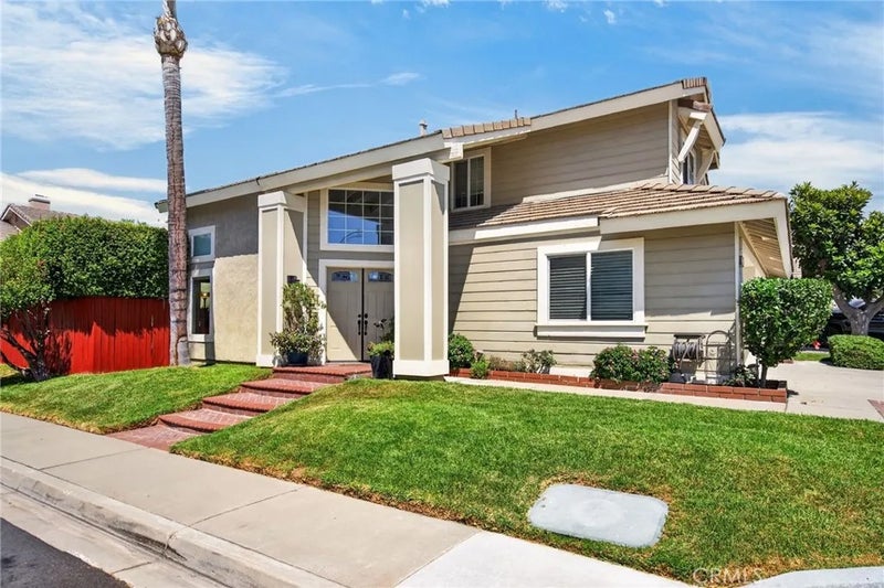 8082 Summer Place