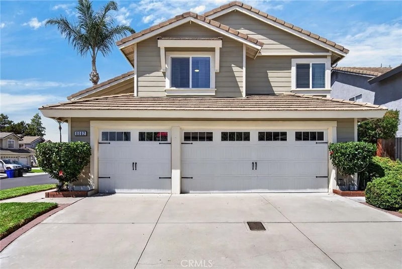 8082 Summer Place