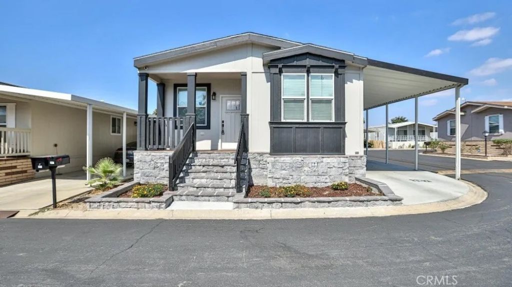 Photo of 17700 Avalon Blvd #387, Carson, CA 90746 (MLS # PW26002962)