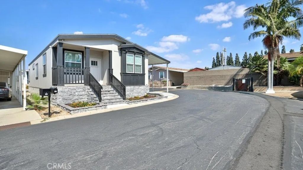 Photo of 17700 Avalon Blvd #387, Carson, CA 90746 (MLS # PW26002962)