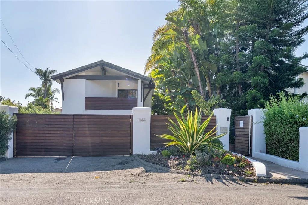 Photo of 1144 Hermes AVE, Encinitas, CA 92024 (MLS # AR26181734)