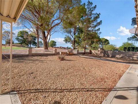 Tiny photo for 14759 Blue Grass Dr, Helendale, CA 92342 (MLS # HD25246500)