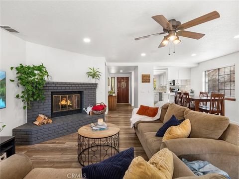 Tiny photo for 14759 Blue Grass Dr, Helendale, CA 92342 (MLS # HD25246500)