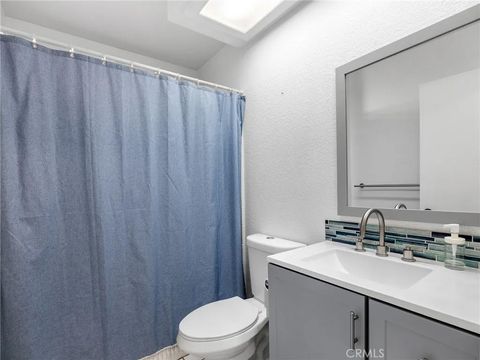 Tiny photo for 14759 Blue Grass Dr, Helendale, CA 92342 (MLS # HD25246500)