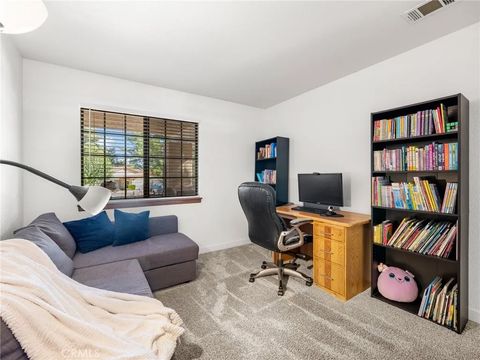 Tiny photo for 14759 Blue Grass Dr, Helendale, CA 92342 (MLS # HD25246500)