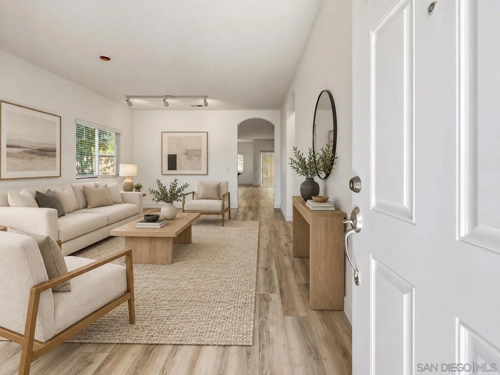 Photo of 634 W Vermont AVE, Escondido, CA 92025 (MLS # 260023033)