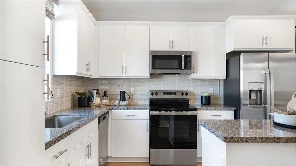 Photo of 1279 Galaxy Way, Rialto, CA 92376 (MLS # SW26089753)