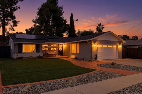 8182 Beaver Lake Dr San Diego CA 92119