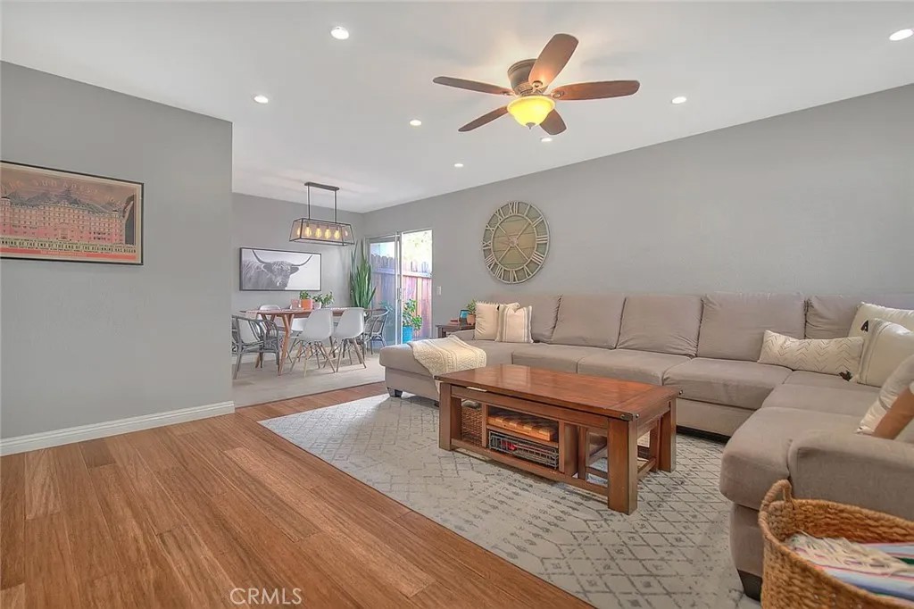 1074 Las Lomas Drive A
