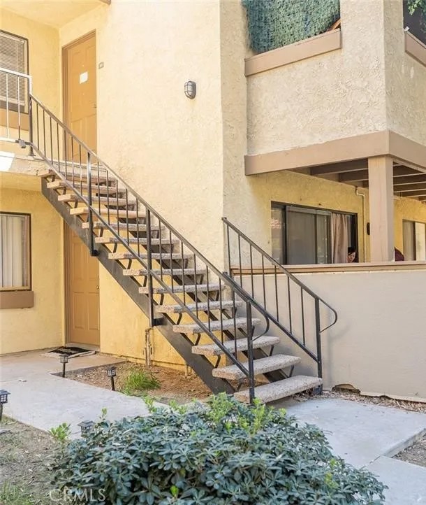 1110 W Blaine 107