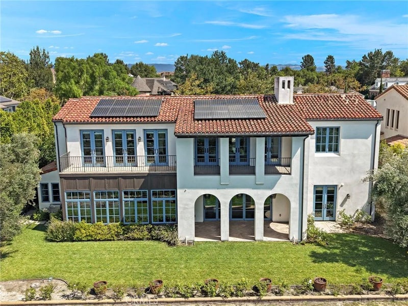 7 Fox Hole Road