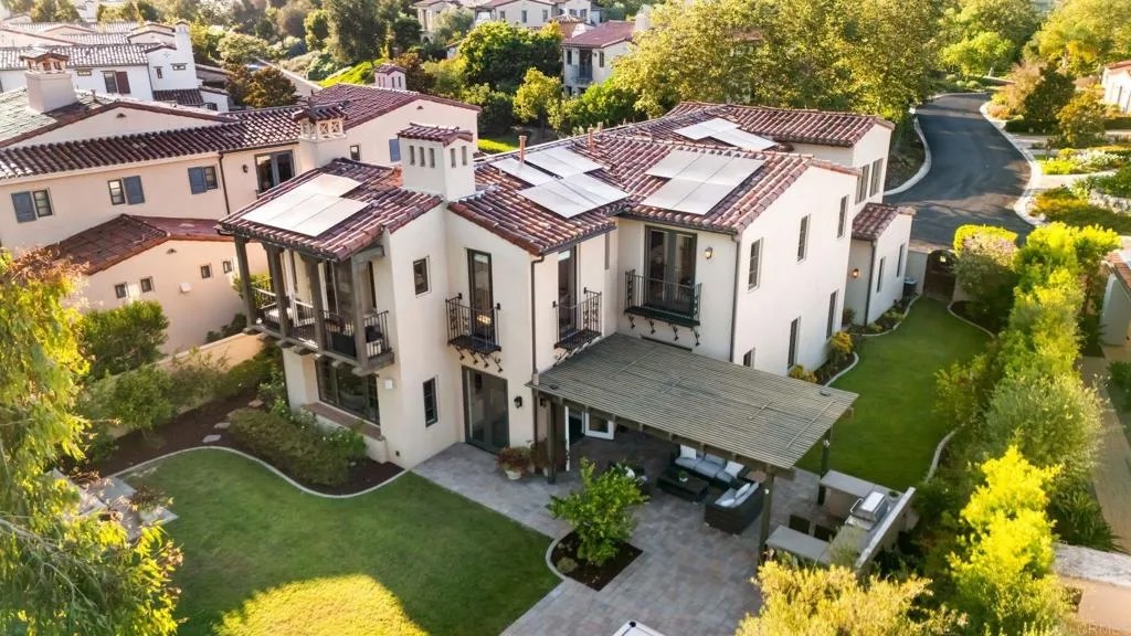 16622 Sweet Leilani Lane