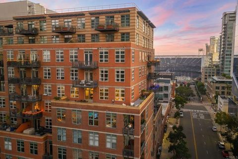 Tiny photo for 877 Island Avenue, San Diego, CA 92101 (MLS # NDP2600837)