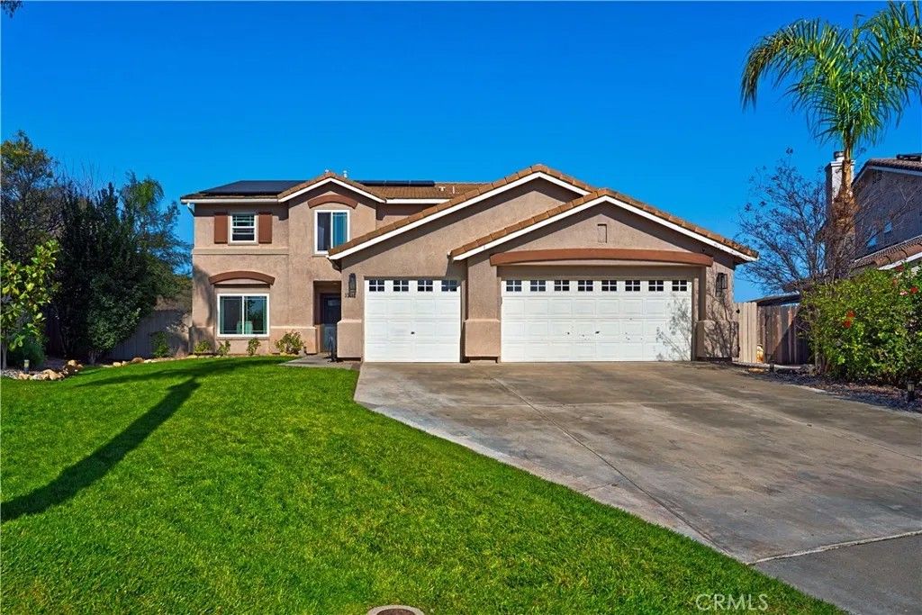 Photo of 33482 Corte Mangarino, Temecula, CA 92592 (MLS # SW26026689)