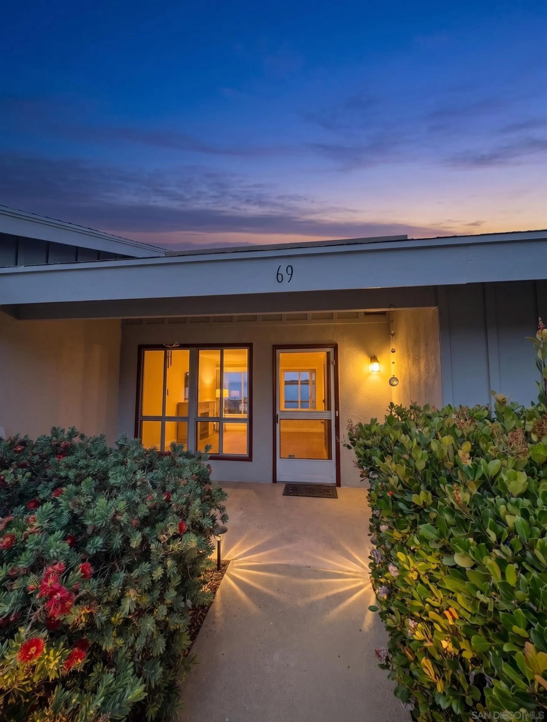 3760 S Vista Campana 69