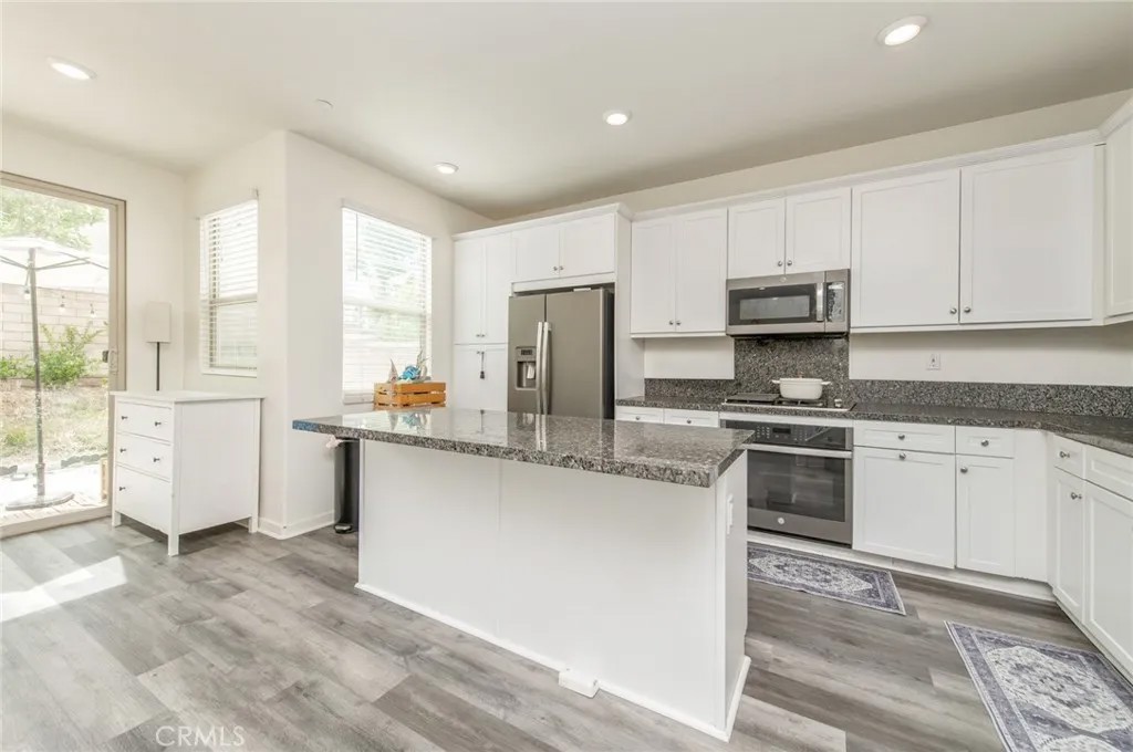 2205 Strawberry Court