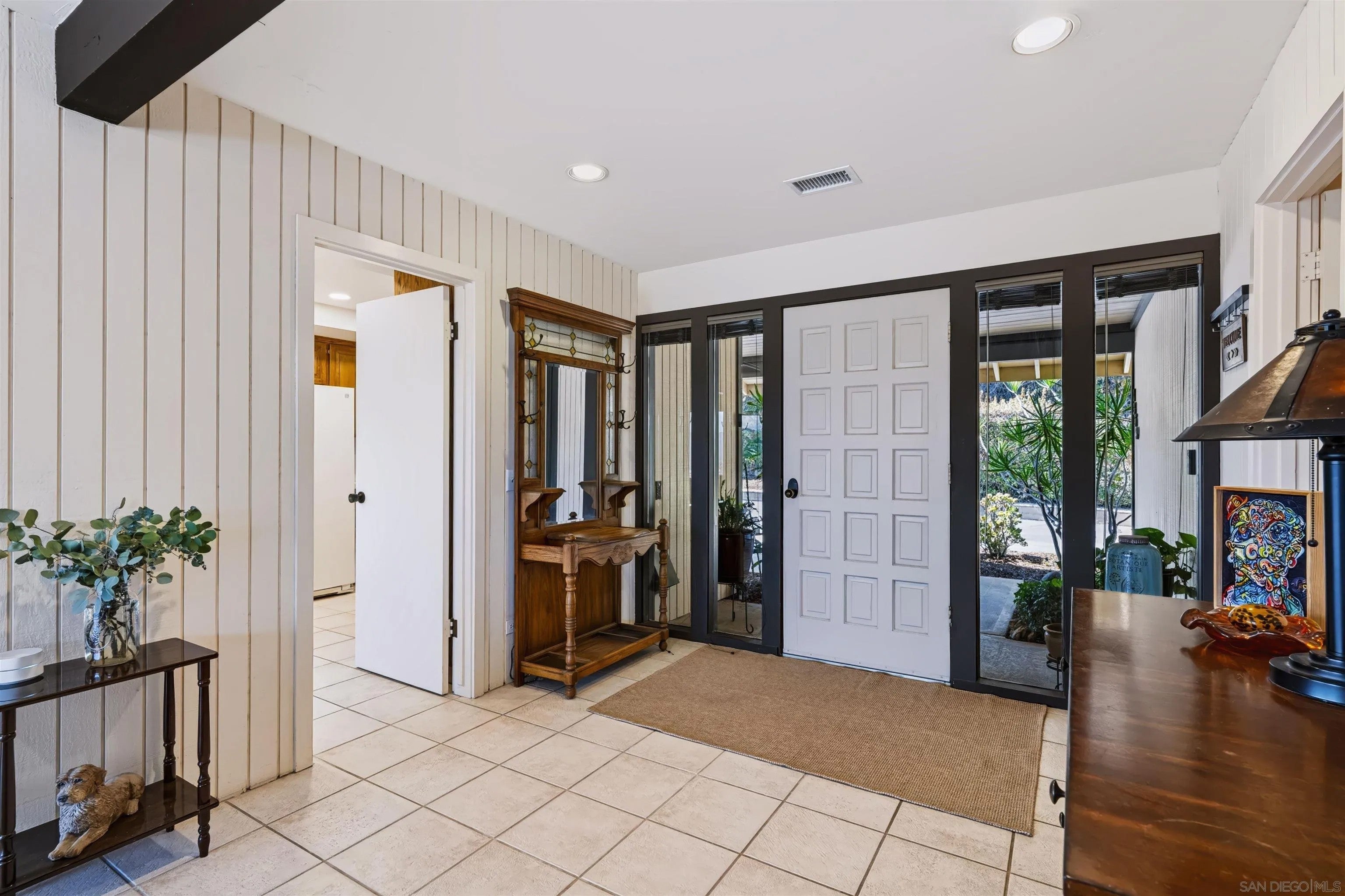 1359 Knoll Park Lane