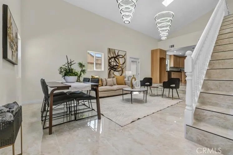 1632 W 221st