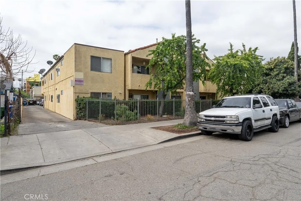 14814 Erwin Street