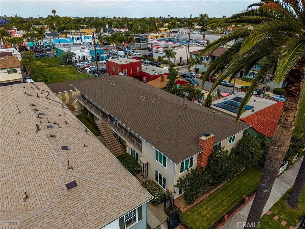 2045 Pine