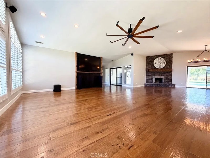 2698 E South Bear Creek