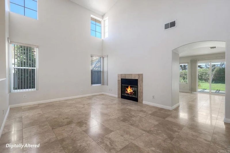 1073 Torrey Pines Road