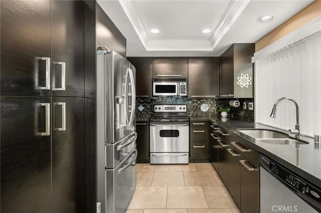 6520 E Camino Vista 1