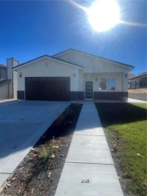 Tiny photo for 17745 Vista Point, Victorville, CA 92395 (MLS # IV25272560)