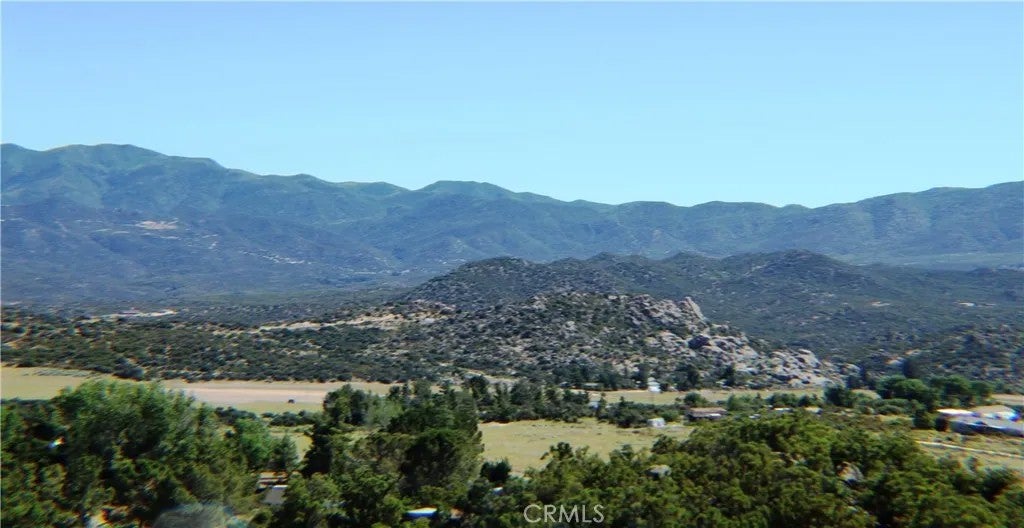 42560 Labrinia
