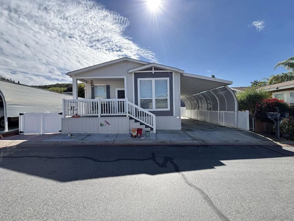 Photo of 13111 Bonita Vista St #228, Poway, CA 92064 (MLS # 260003653)