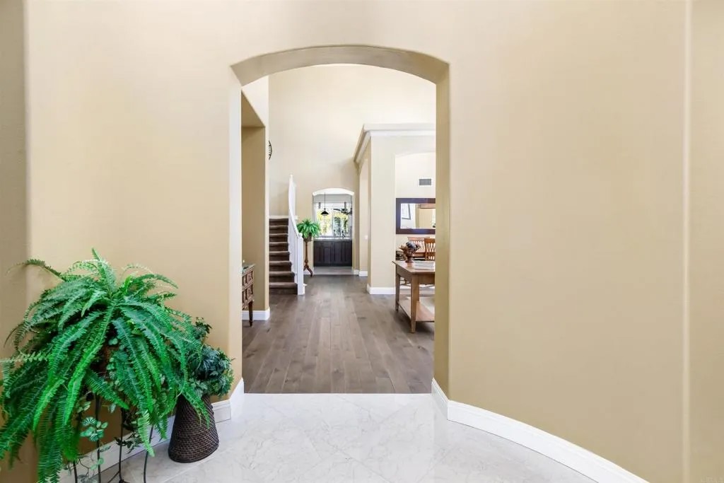 7216 Sanderling Court